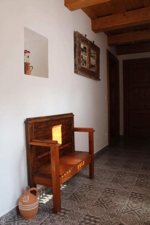 Aracsi Vendeghaz Hotel บาลาตอนฟือเรด ภายนอก รูปภาพ